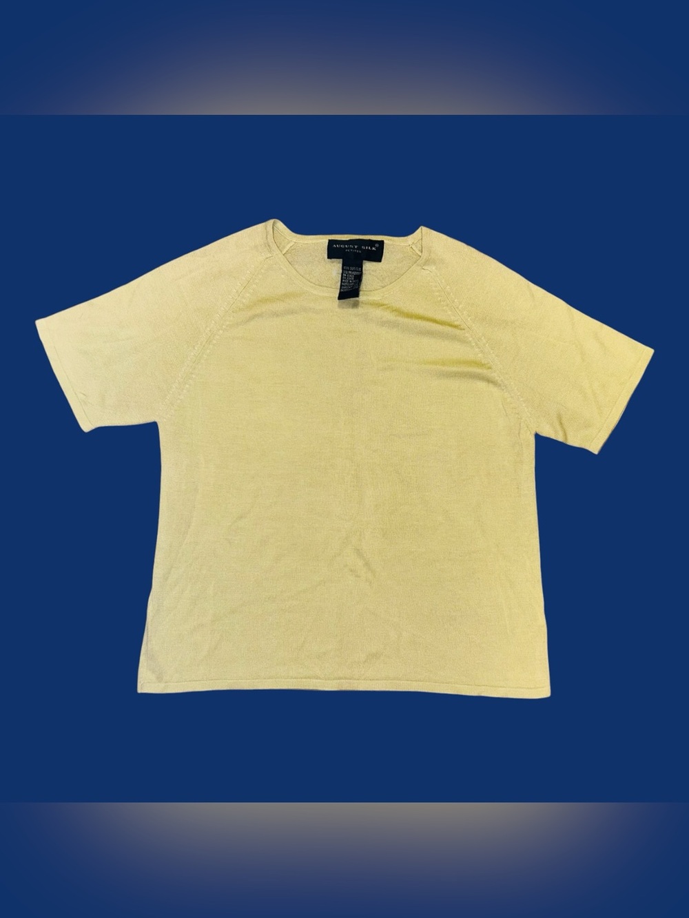 August Silk Short Sleeve Crewneck Top in Light Yellow size M